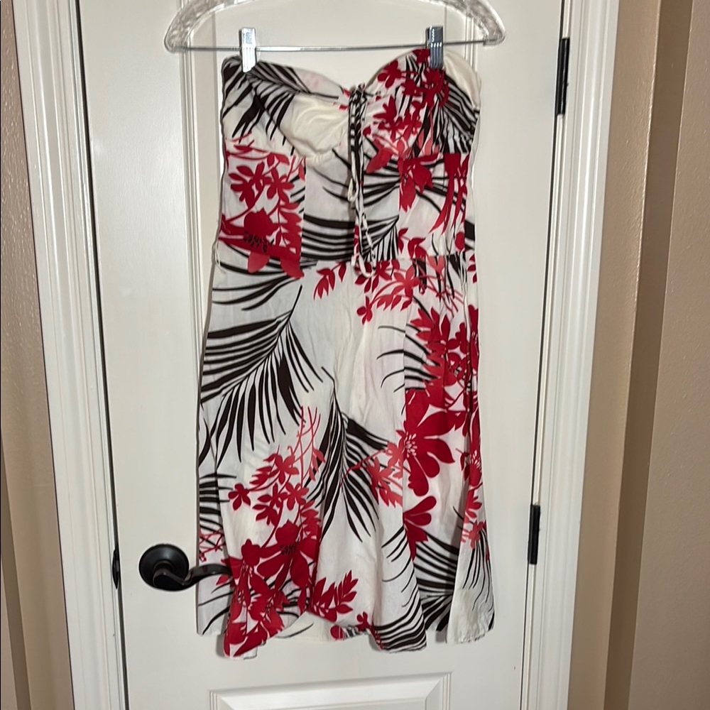 Strapless Floral Dress in Red and Black